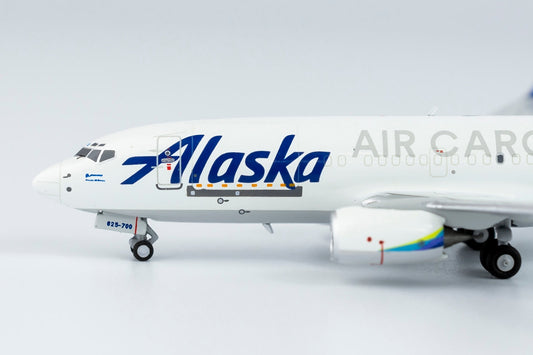 1/400 Alaska Airlines B 737-900ER NG Models 79002 – Midwest Model Store