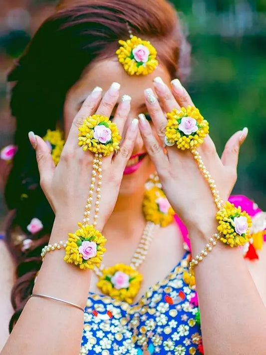 Pleasant Yellow Flower Jewellery for Haldi Saubhagyavati.in