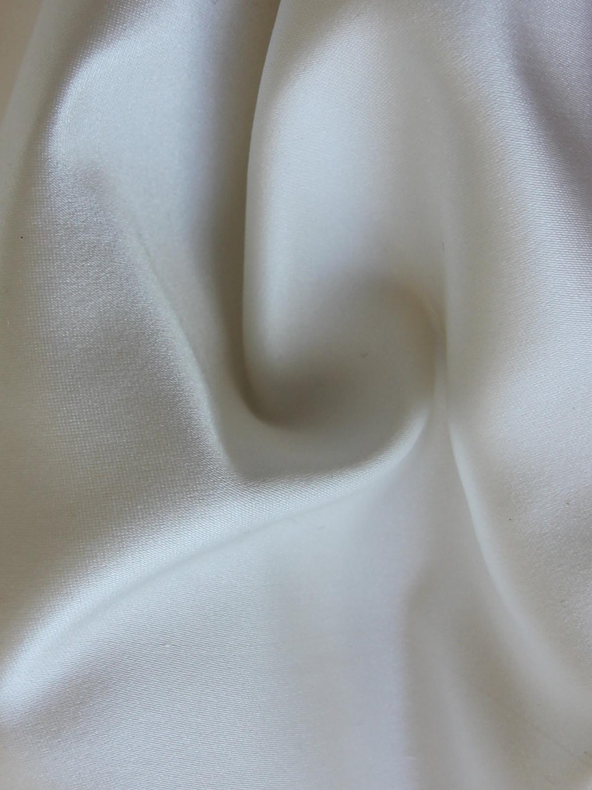 Silk Blend Satin (160cm/63) - Suave