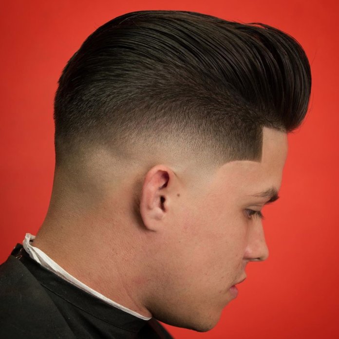 Pompadour texturizado + Degradê para branco