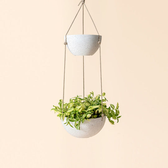 https://cdn.shopify.com/s/files/1/0536/9312/0666/products/Two-Tier-White-Hanging-Pots_540x.jpg?v=1643166458