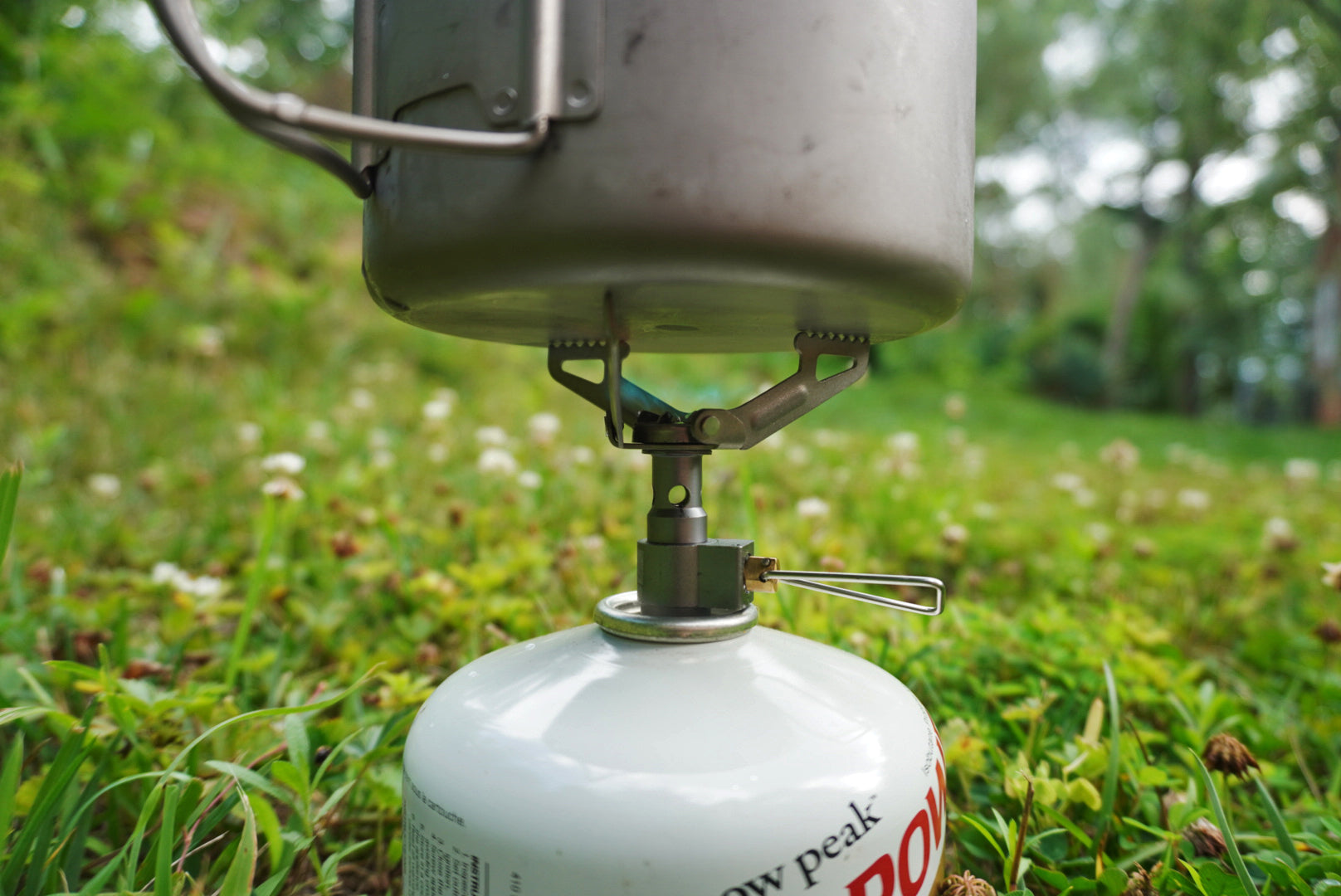 BRS Outdoor 3000-T Ultralight Burner Affordable Backpacking Stove Review GGG Garage Grown Gear