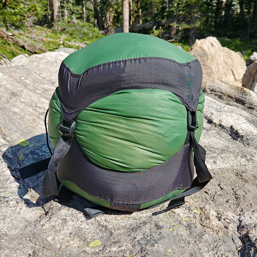 Enlightened Equipment Revelation Quilt Review Lightweight Backpacking GGG Garage Grown Gear