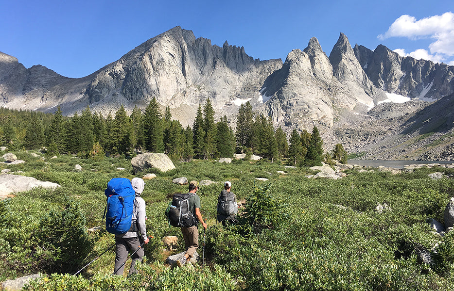 Frame vs Frameless Packs Ultralight Backpacking Thru-Hiking