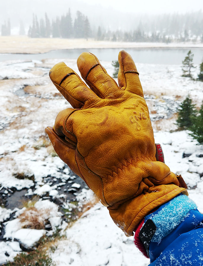 https://cdn.shopify.com/s/files/1/0537/1177/files/Give_r_4-Season_Leather_Waterproof_Winter_Backpacking_Glove_Review.jpg?v=1607381812