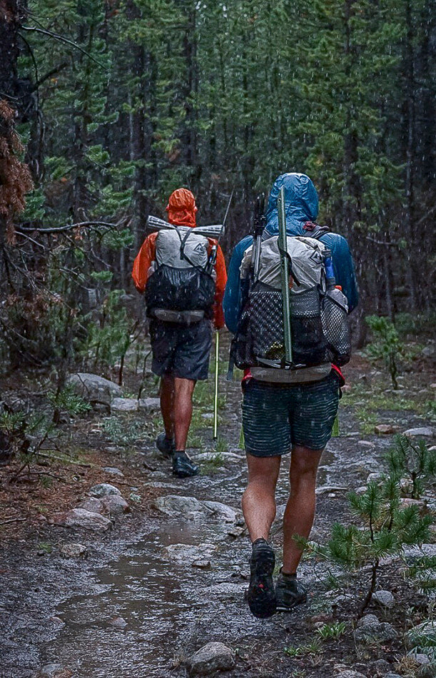 How to Keep Backpacking Gear Dry: the Pros and Cons of 5 Options