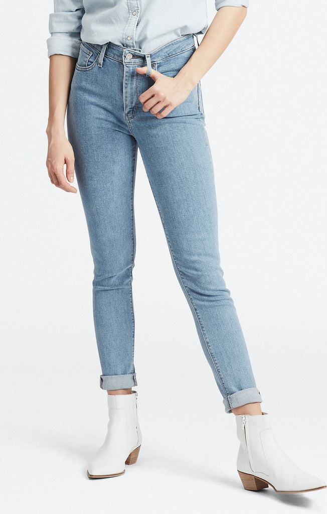 levi's 721 high rise skinny light wash