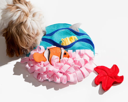 Dognmat Taco Snuffle Toy — Jeffrey's Natural Pet Foods