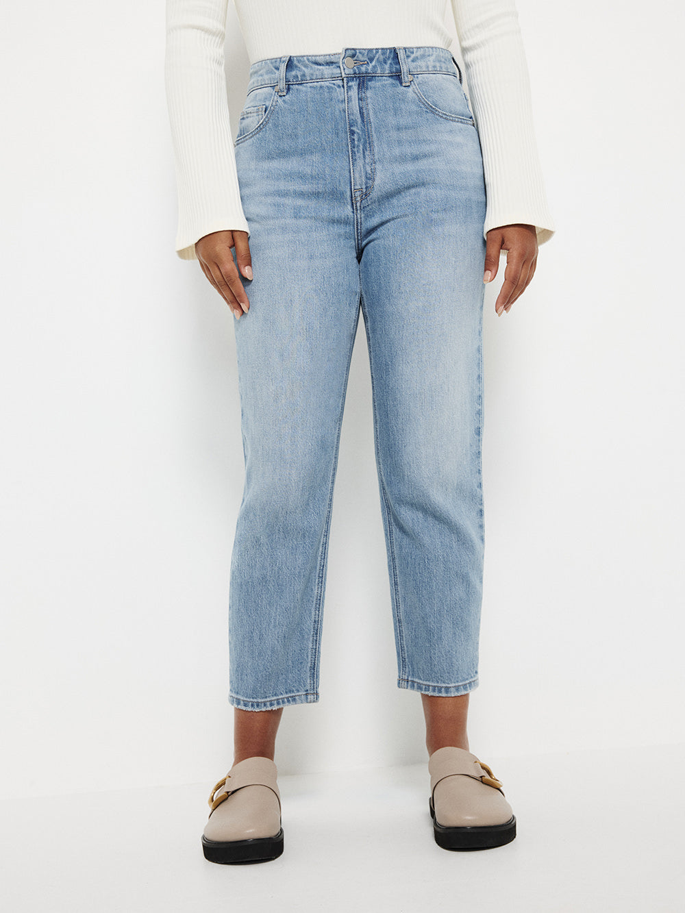 The High Rise Crop Girlfriend Jean