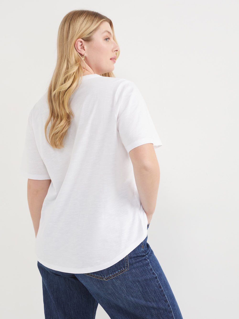 Common Standard Organic Cotton V-Neck Tee