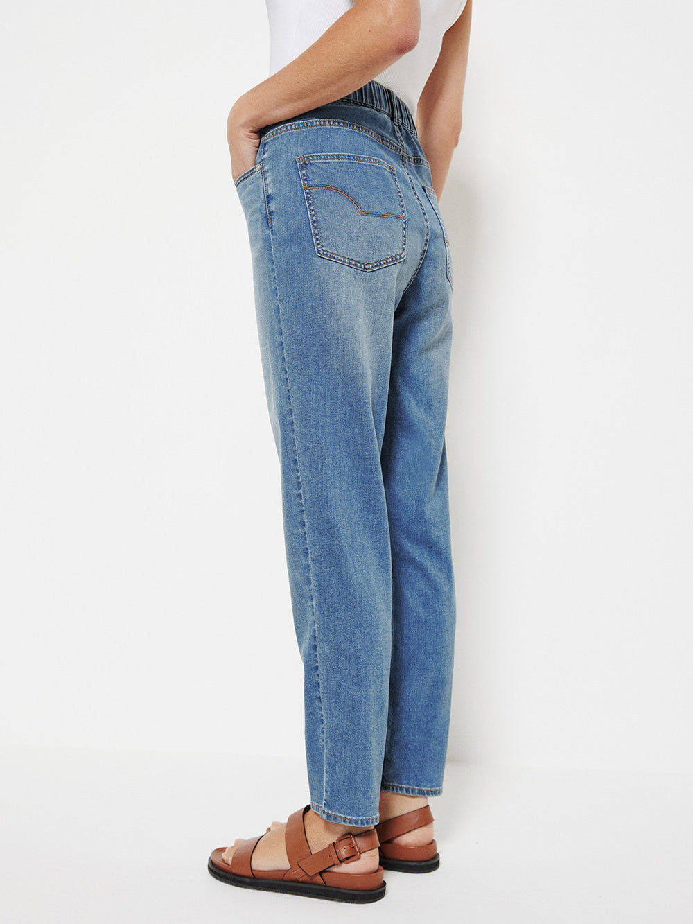 The Soft Stretch Casual Pant