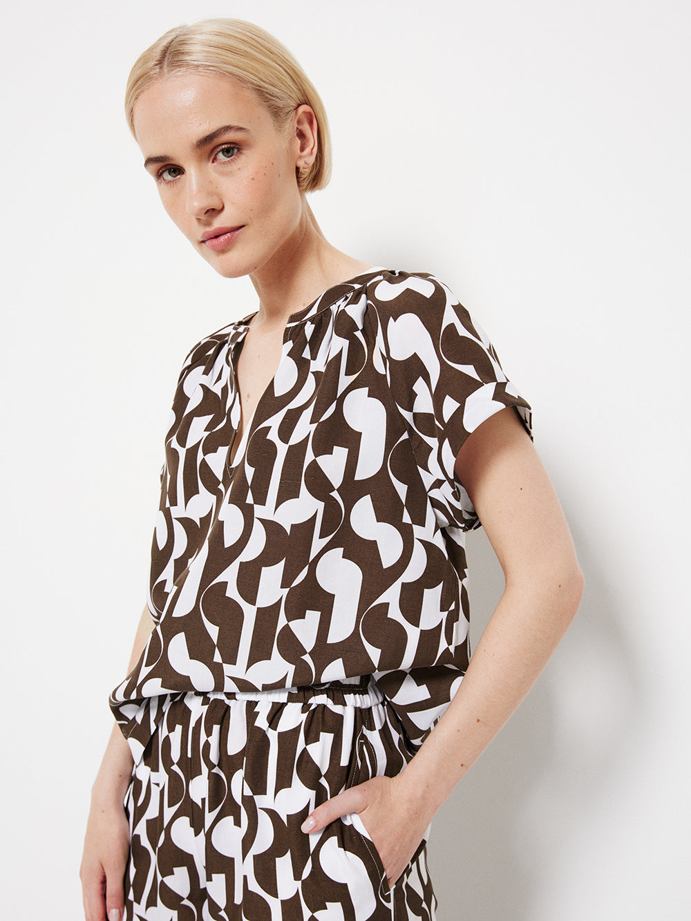 The Short Sleeve Print Top