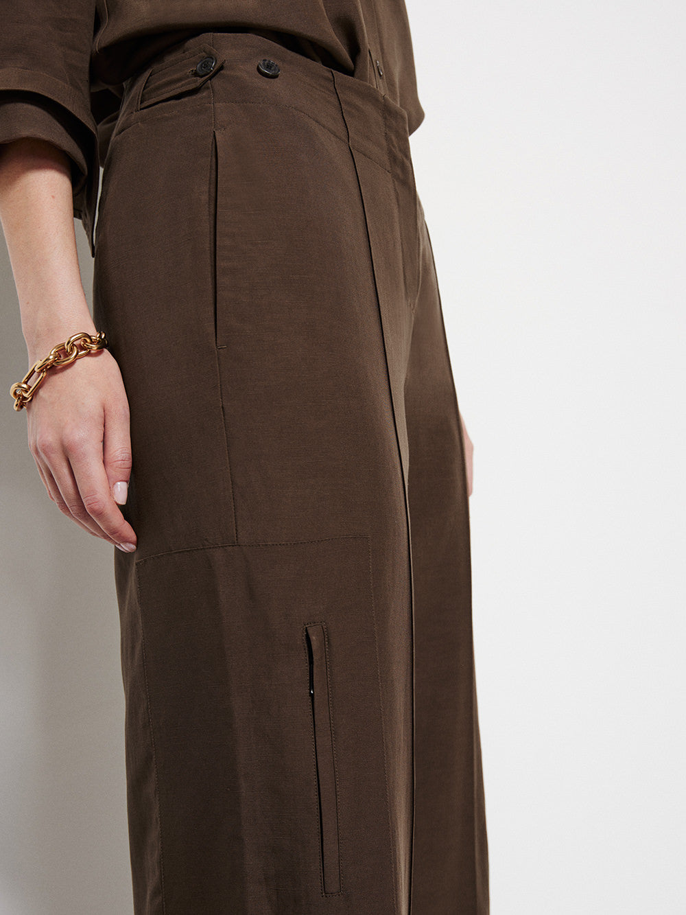 The Linen Utility Pant