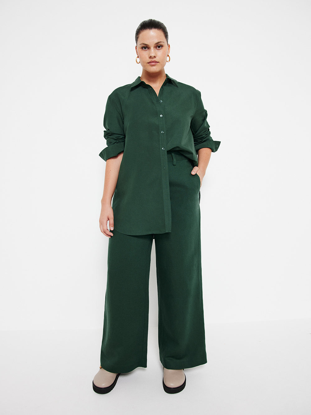 The Soft Twill Wide Leg Trouser