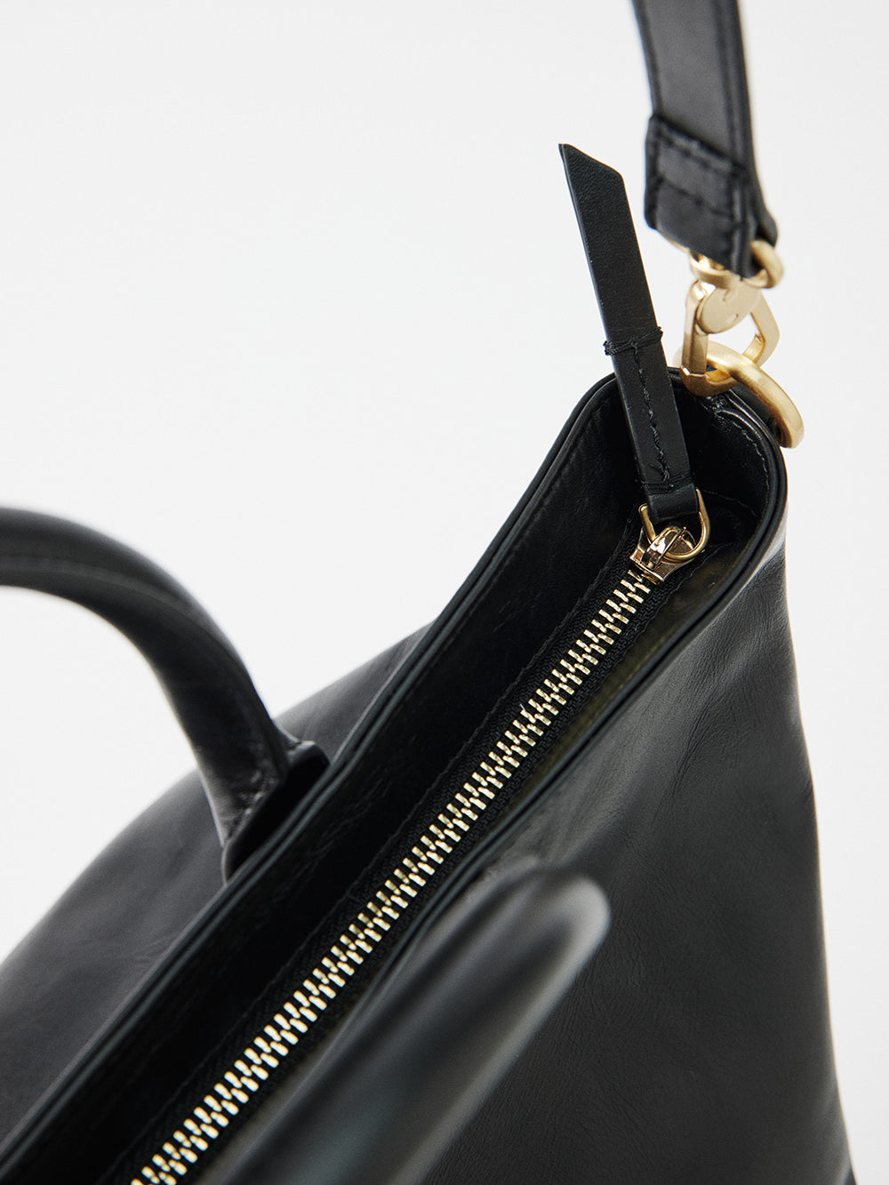 The Ellise Leather Tote