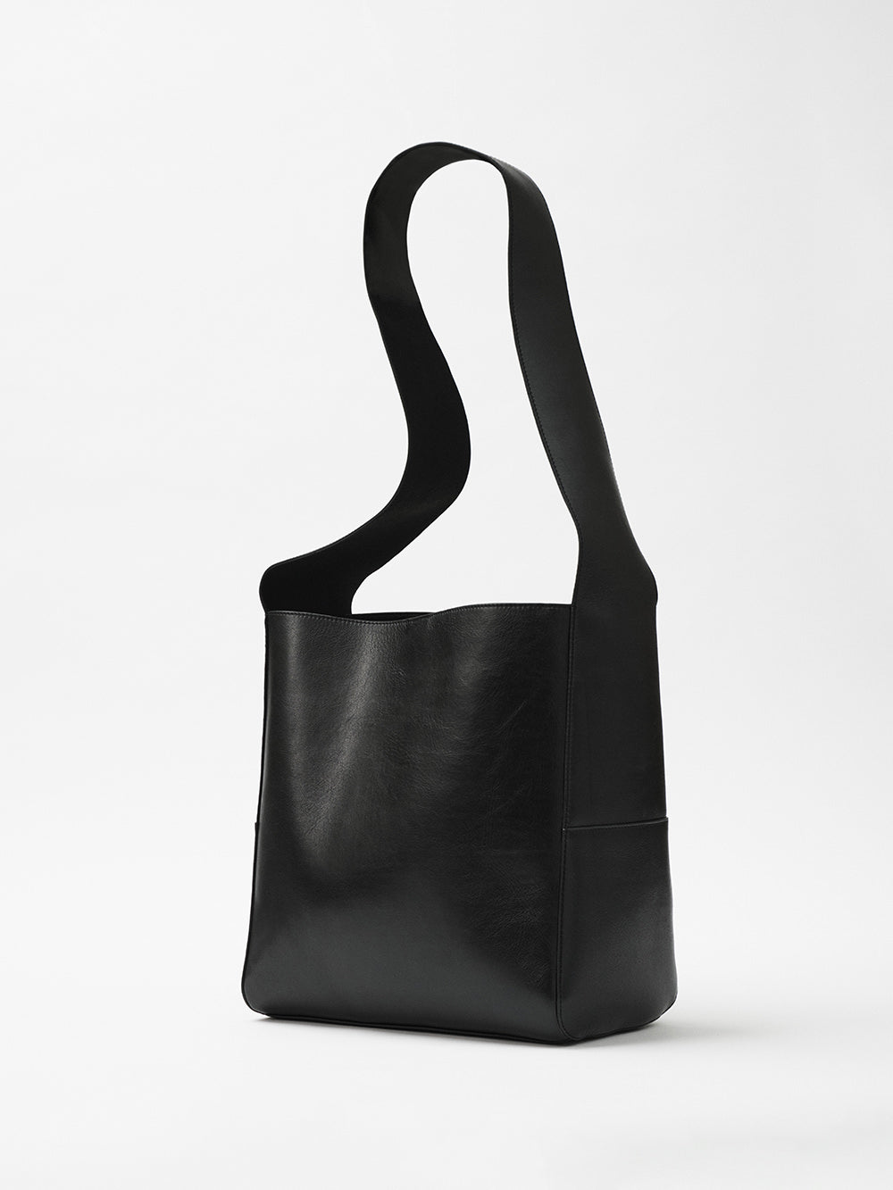 The Colette Leather Hobo