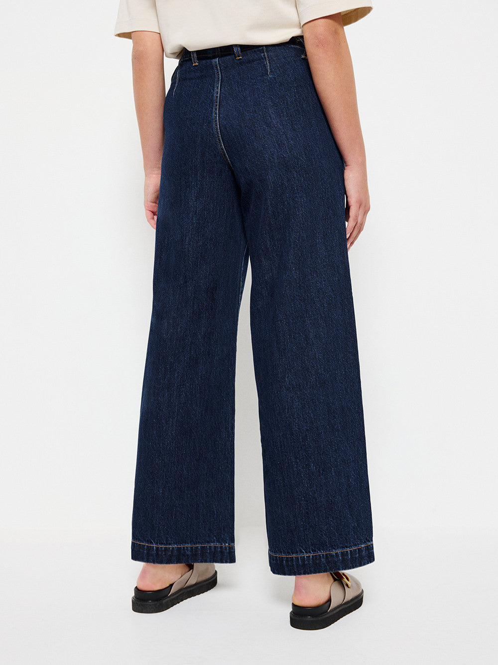 Side Pocket Jean
