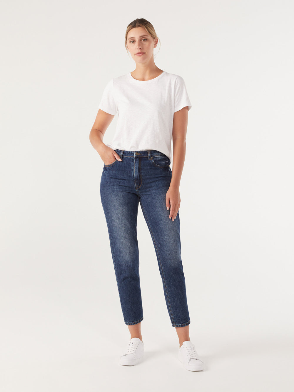 The Cropped Girlfriend Jean