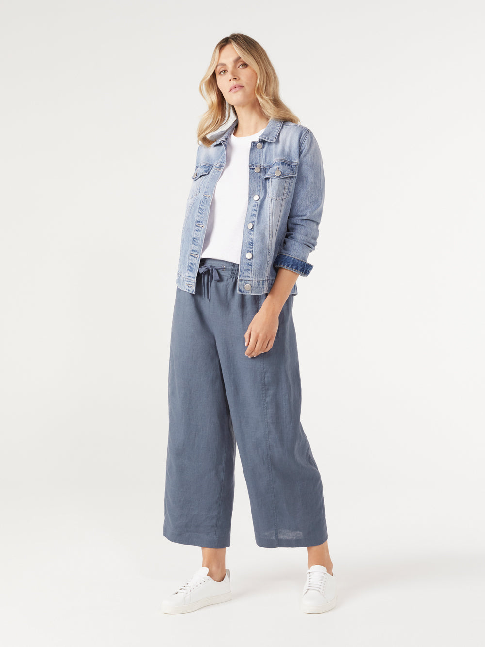 The Cropped Pull-On Linen Pant