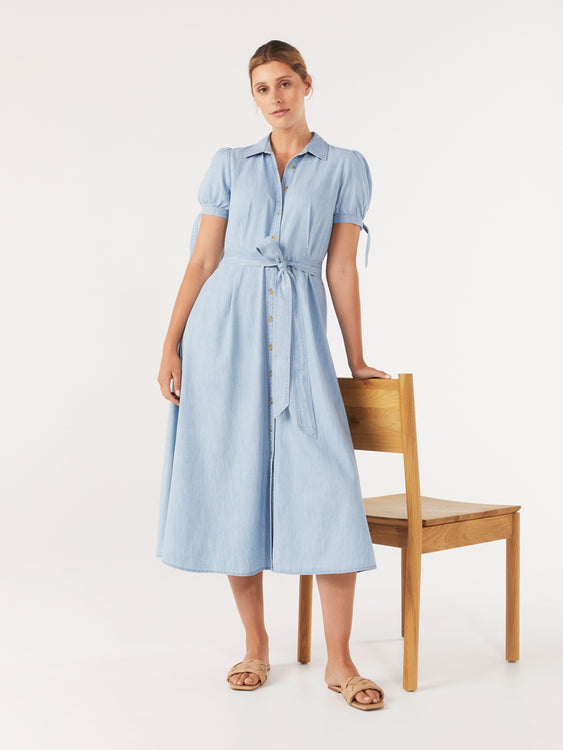 The Fit and Flare Chambray Dress - Commonry