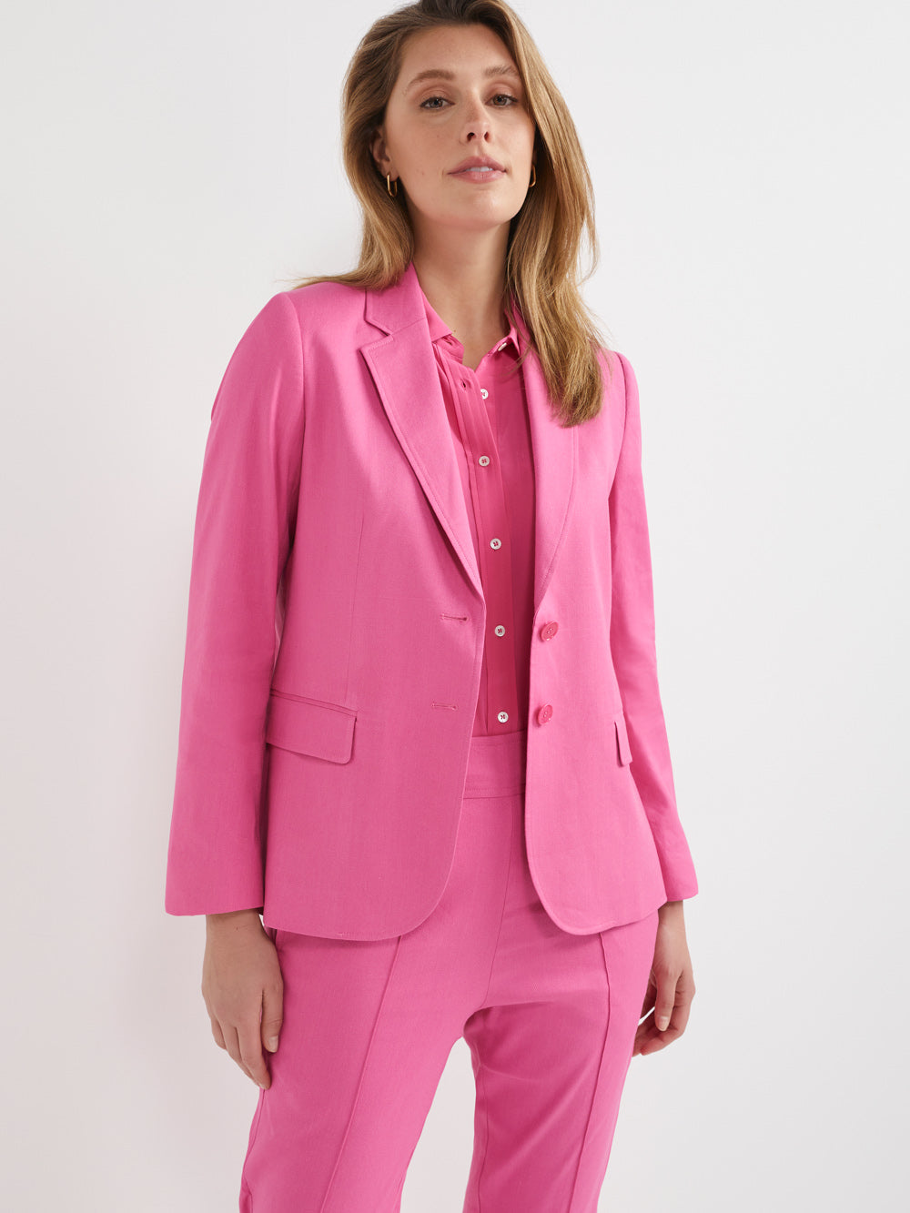 The Stretch Linen Blazer