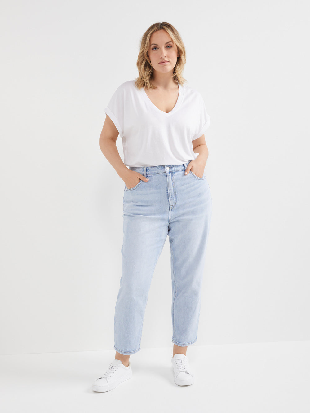 The Crop Wide Leg Jean - Commonry