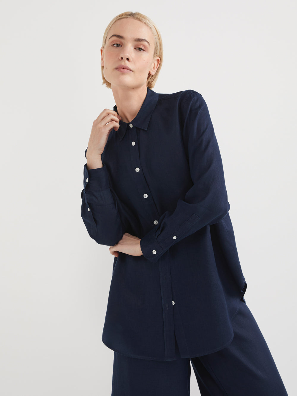 Common Standard Linen Shirt