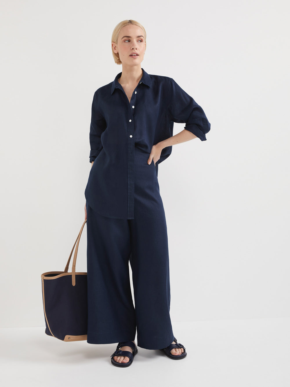 The Flat Front Linen Pant