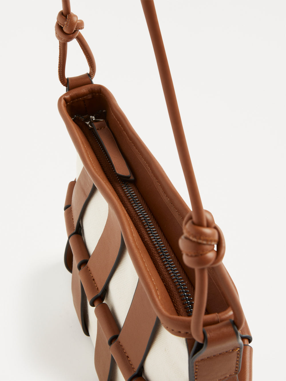 The Sanna Leather Sling