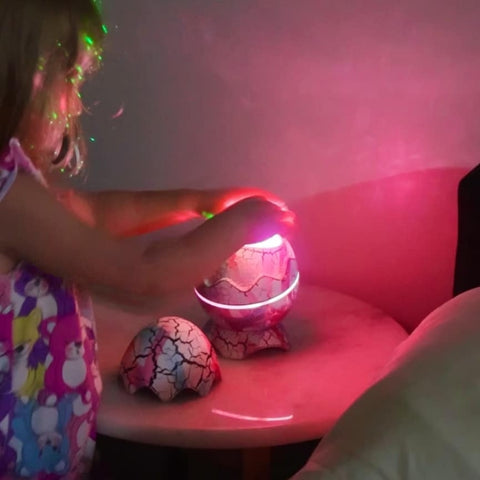 Children using a eggy projector
