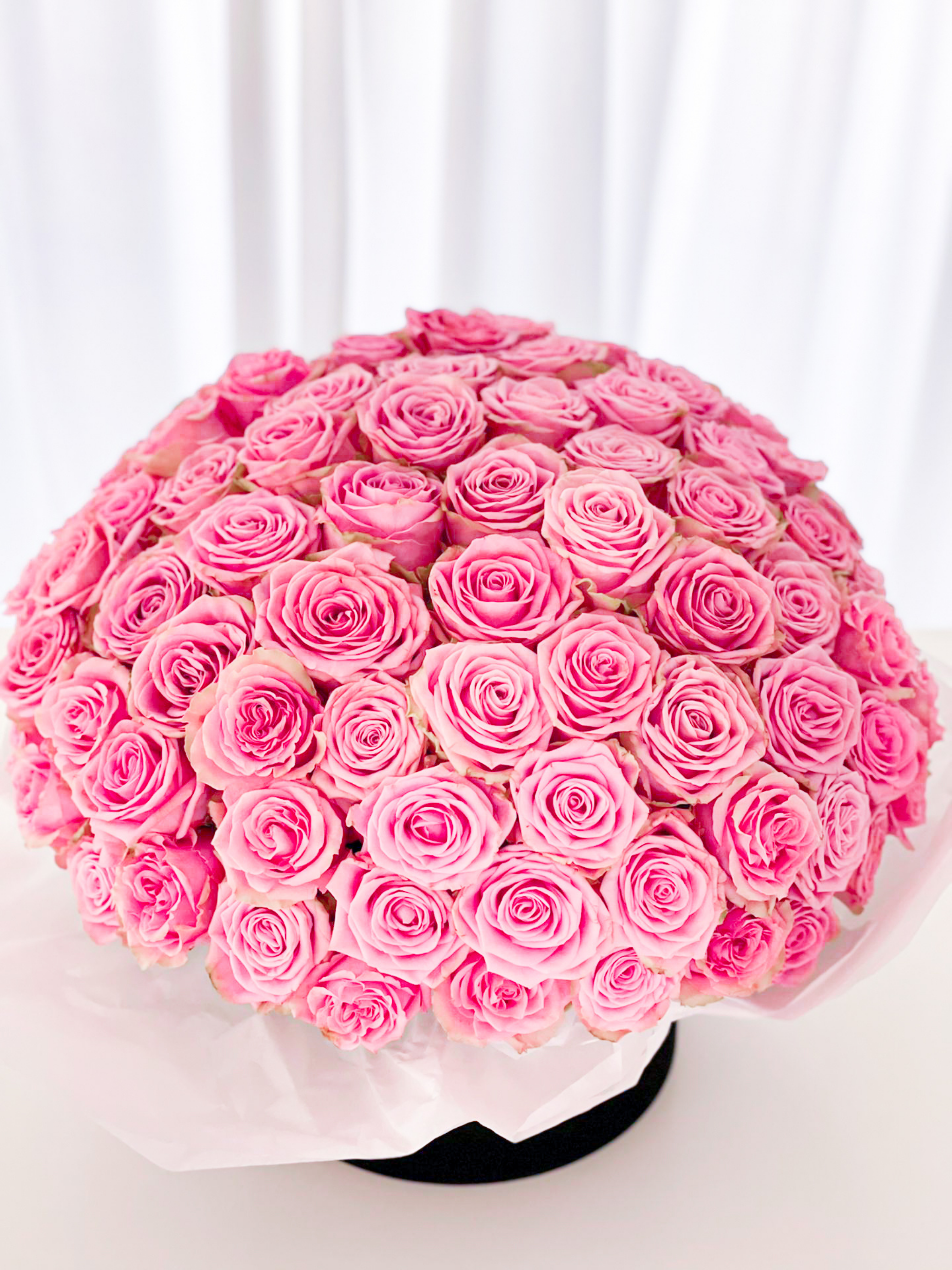 Bouquet 100 Roses frâiches | AvenueFitzgerald