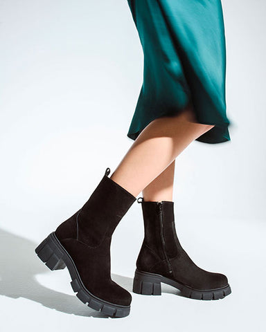 UMBRA Ankle Boot on Chunky Sole in Black Suede