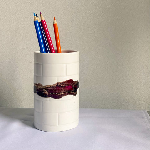 Personalized Ceramic Pencil Holder with It's a Beautiful Day for Lear –  Pick and Poke Designs