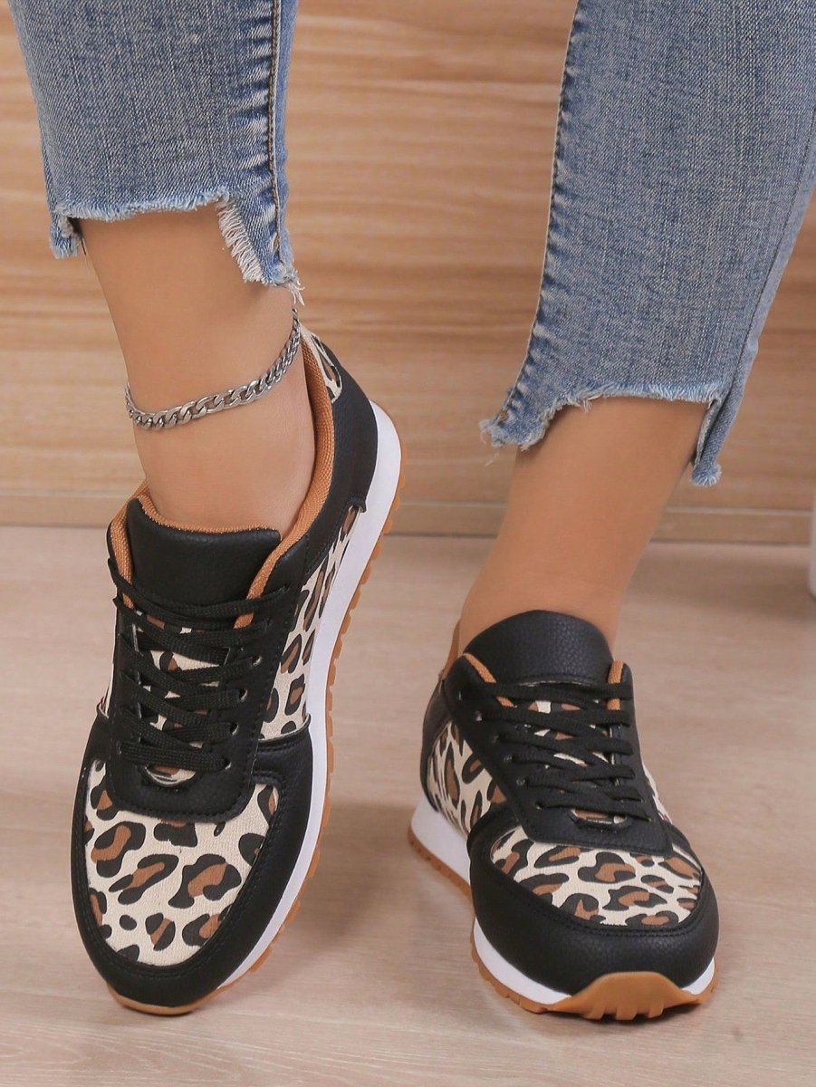 Women Two Tone Lace-up Front Running Shoes, Sporty Outdoor Sports Shoes