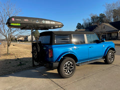 Ford Bronco and Hitchmount-Rack 2