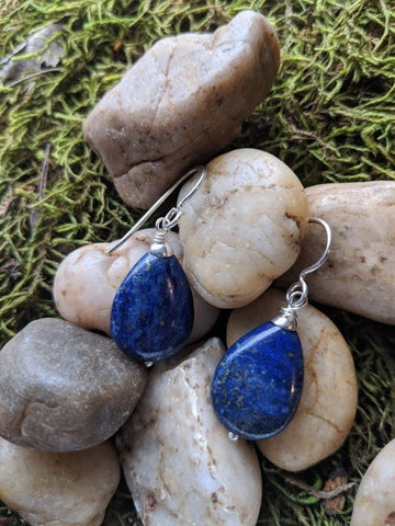 sustainable and plastic free jewelry and accessories