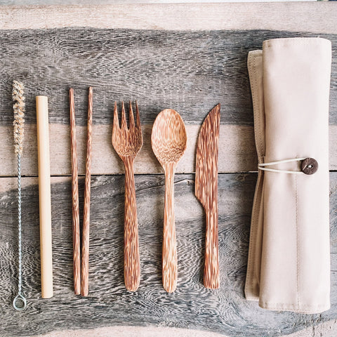 https://www.zelljoy.com/collections/plastic-free-cutlery-knives/products/coconut-cutlery-eco-friendly-kitchenware?variant=41607807238325