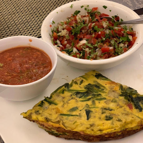 omelette with salsa