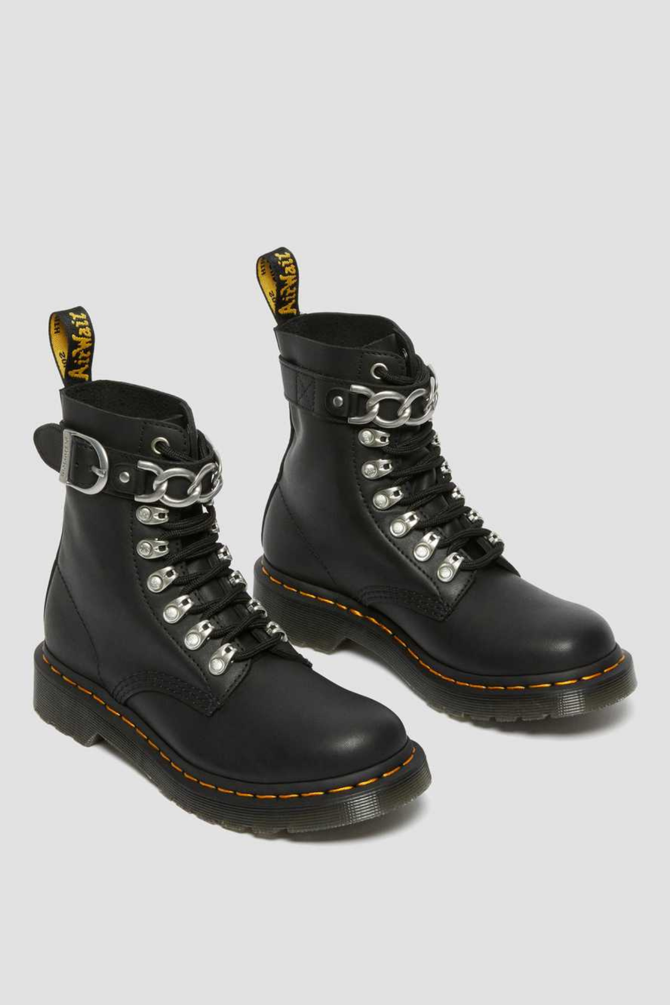 Dr Martens 1460 Pascal Chain 8 Eye Boot Black Sendal