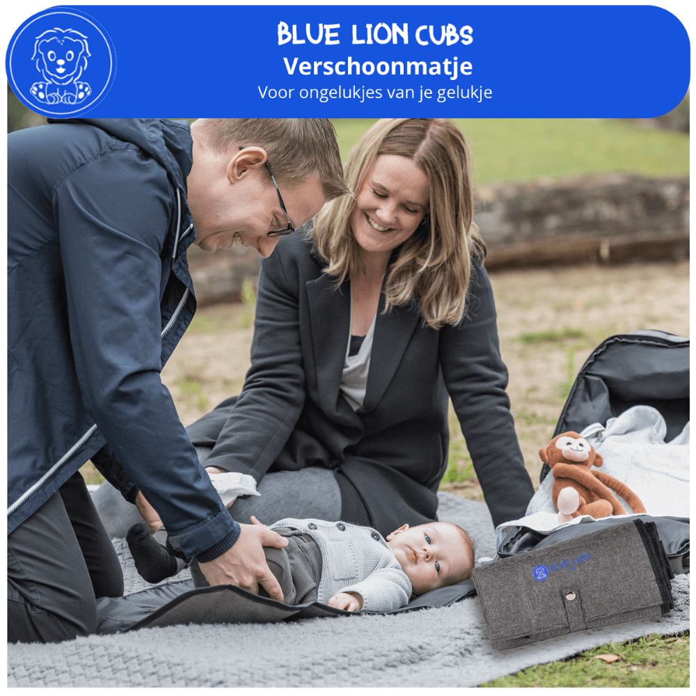 Blue Lion Cubs luiertas: Dé rugtas voor avontuurlijke vaders en