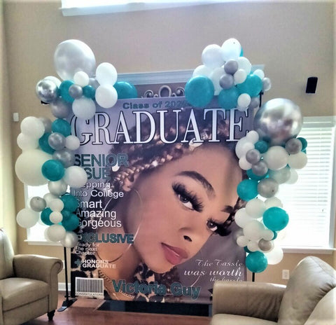 graduate cover girl photo with balloon garland