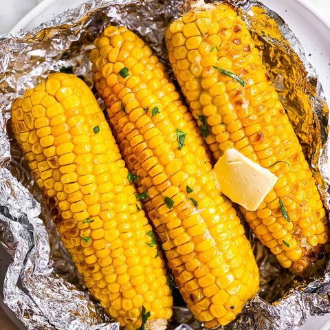 Grilled corn on the cob