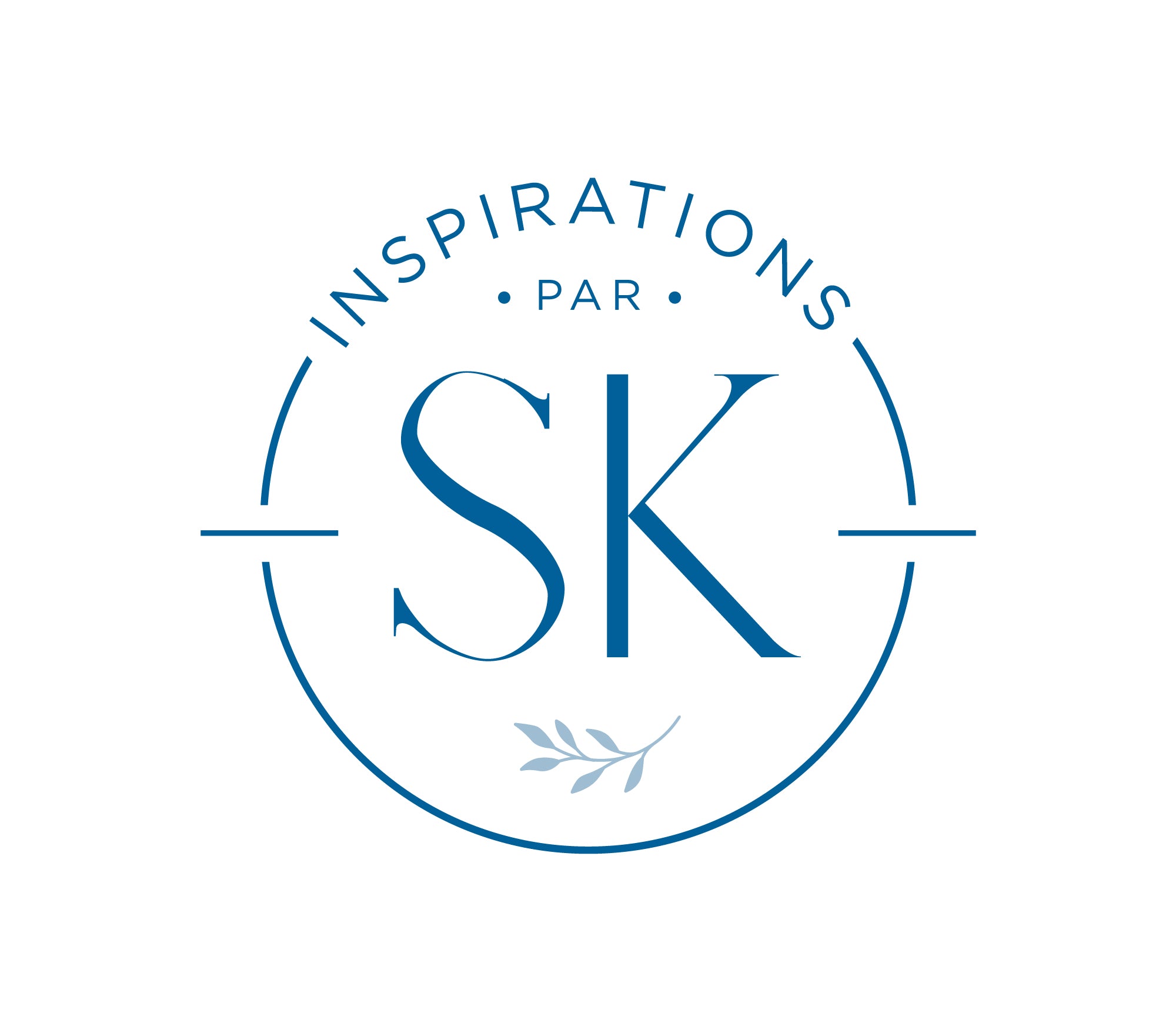 Logo pour Inspirations by SK - un design minimaliste avec les lettres "SK" en noir sur un fond blanc.