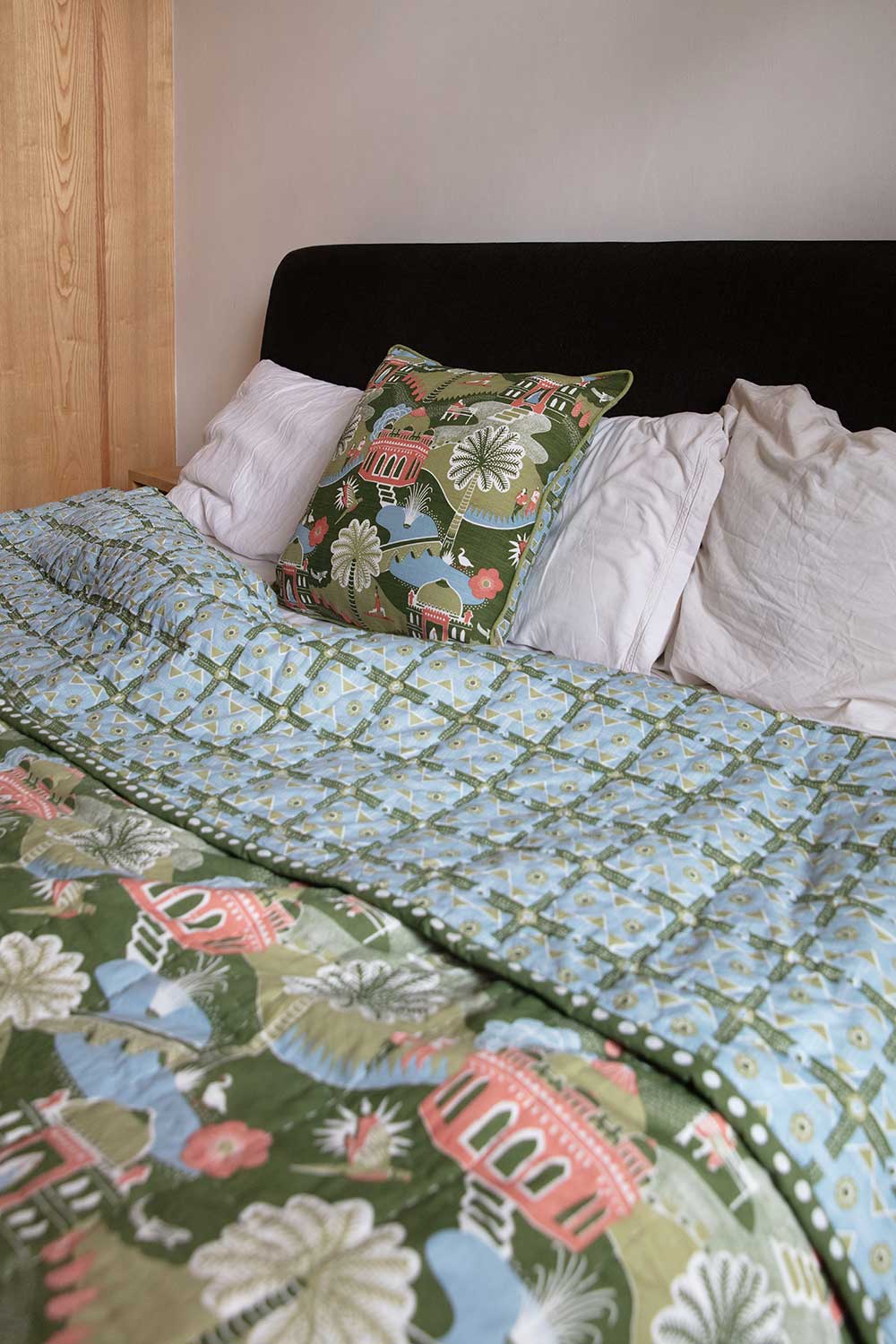 Best Bedding for Indian Summers - Layer Lightweight Cotton AC Quilt