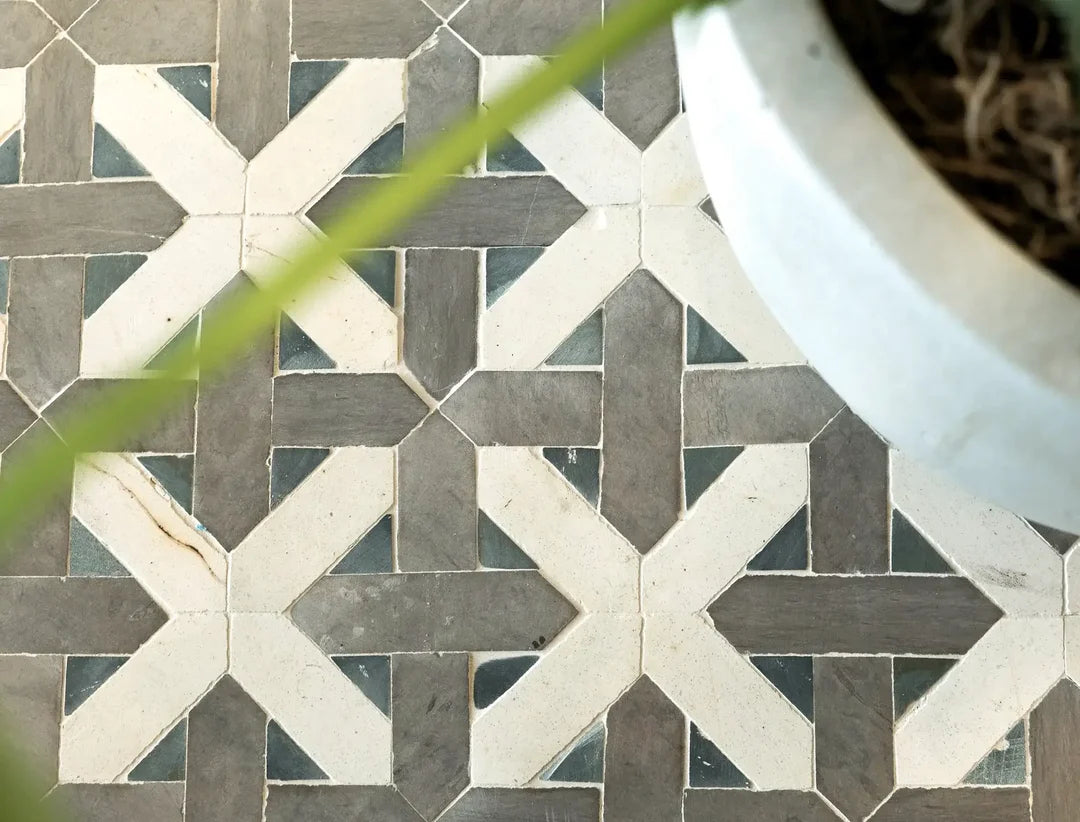 Antique Gray & Ivory White Cross Limestone Mosaic Tile - London Pattern
