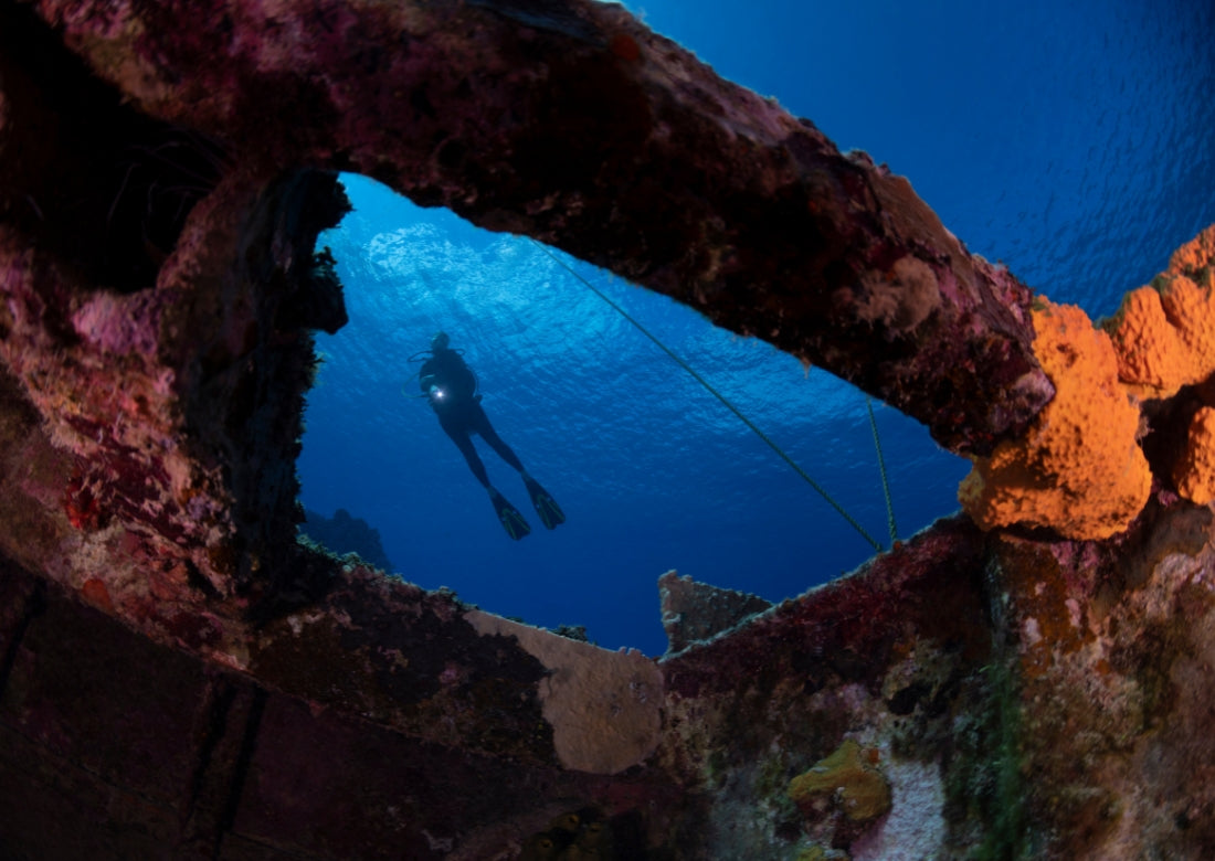 cayman brac diving