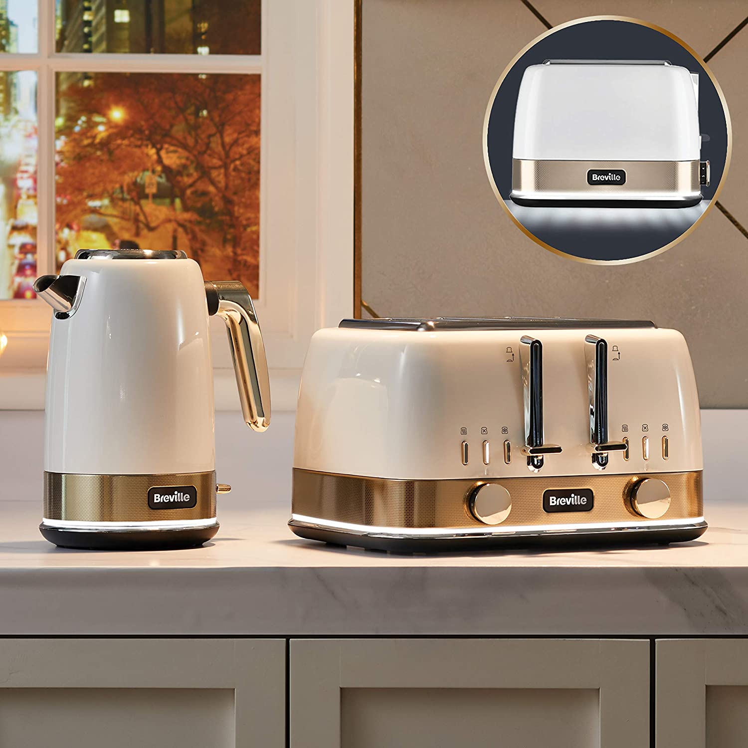 Breville New York Collection 4 Slice Toaster, White & Gold Ample