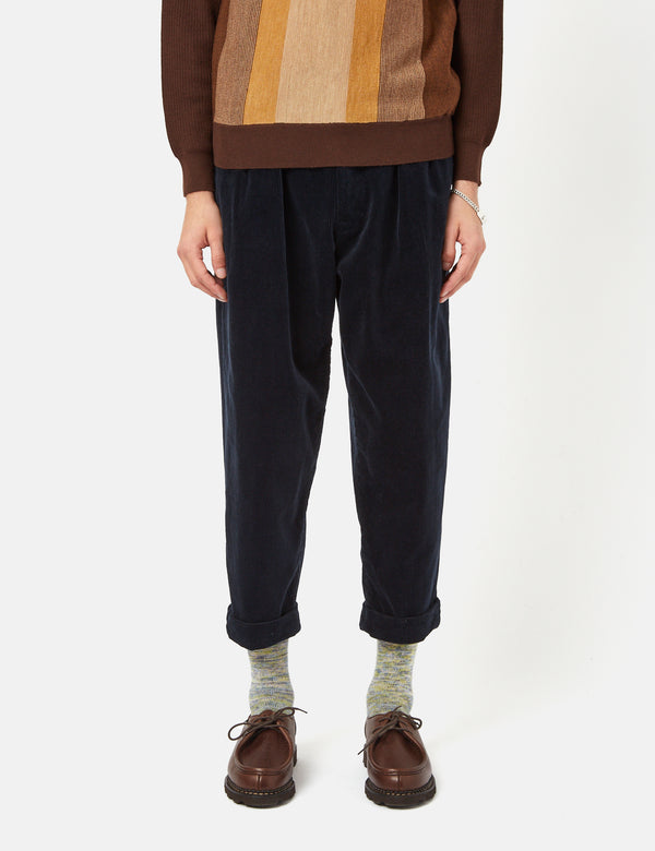 Beams Plus 2 Pleat Twill Trousers - Olive Green I Article.