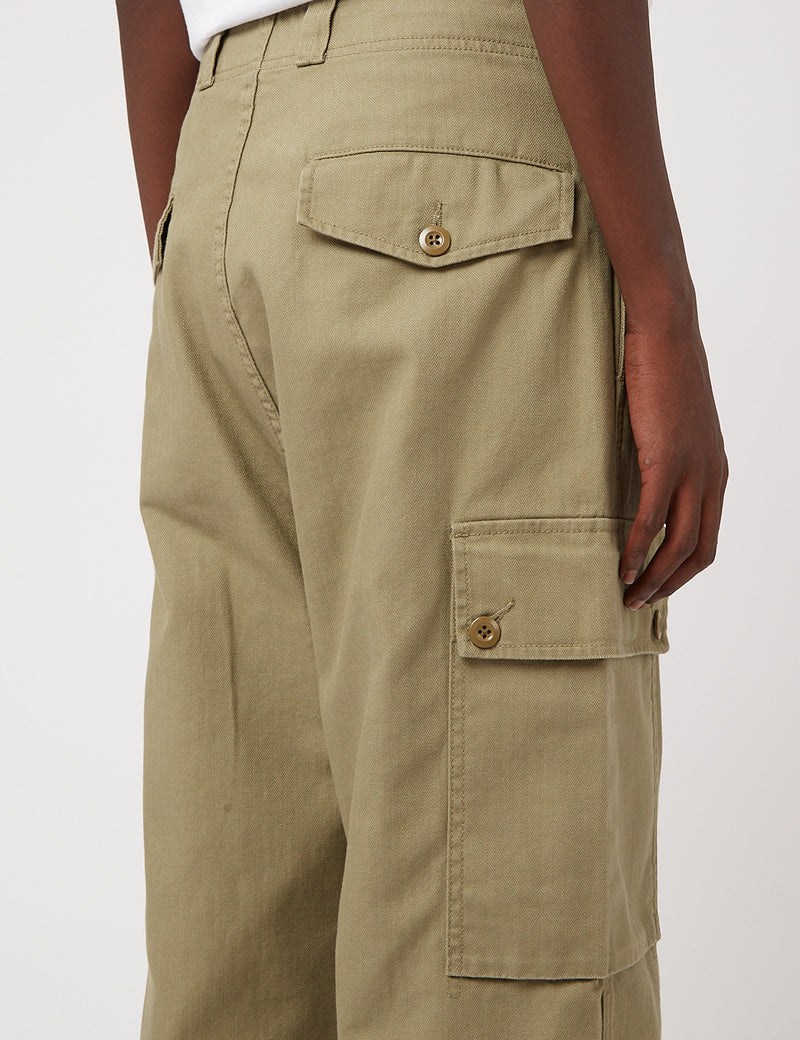 Nigel Cabourn Dutch Pant (Herringbone) - US Green | Article.