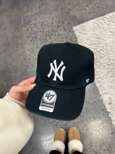 Pink and White New York Yankees '47 Brand Baseball Hat – Drift